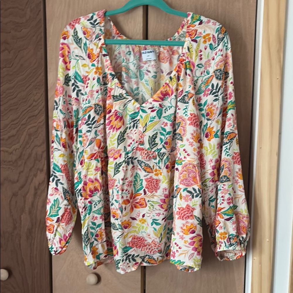 Old Navy XXL Colorful Floral Women's Top